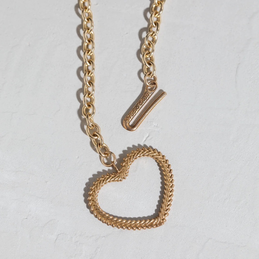Studio Grun Chunky Heart Necklace
